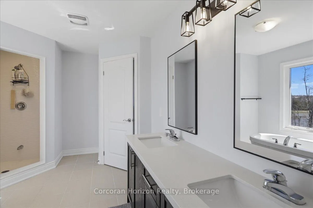Photo 21 of 2985 Monarch Drive, Orillia — HOMEH
