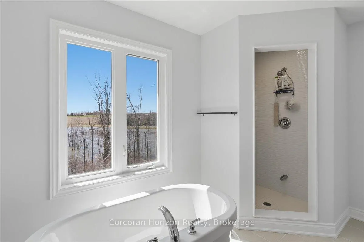 Photo 22 of 2985 Monarch Drive, Orillia — HOMEH