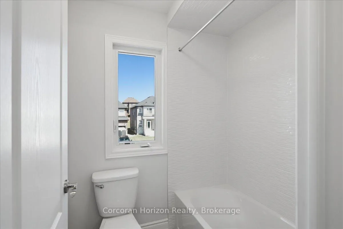 Photo 30 of 2985 Monarch Drive, Orillia — HOMEH