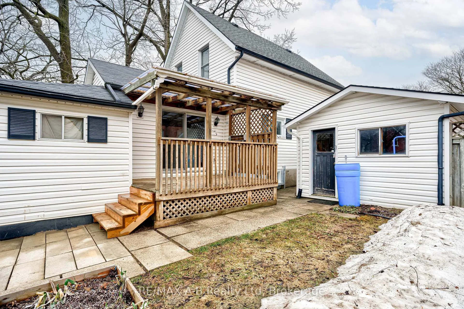 Photo 4 of 234 Nelson Street, Stratford — HOMEH