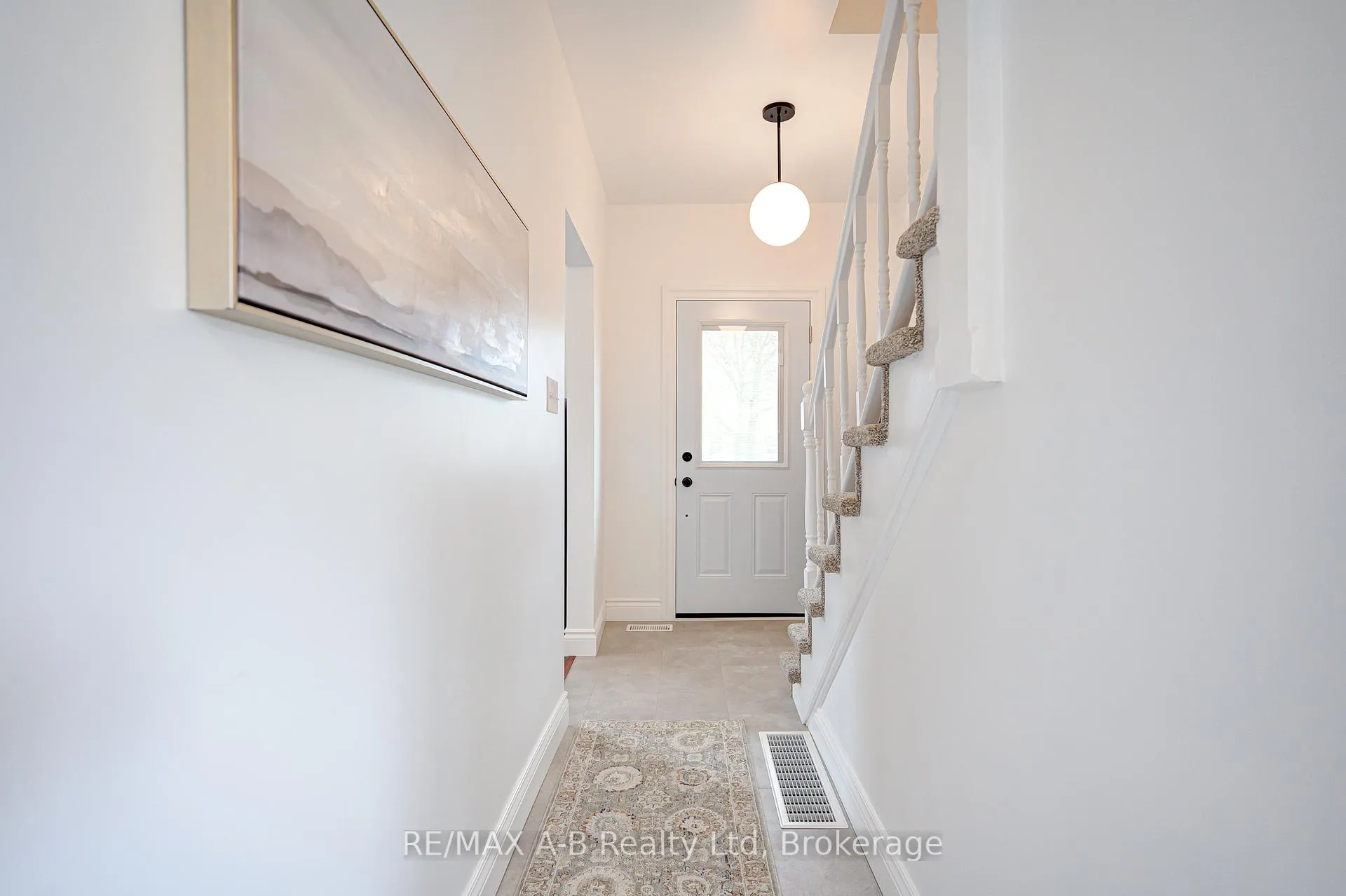 Photo 27 of 234 Nelson Street, Stratford — HOMEH