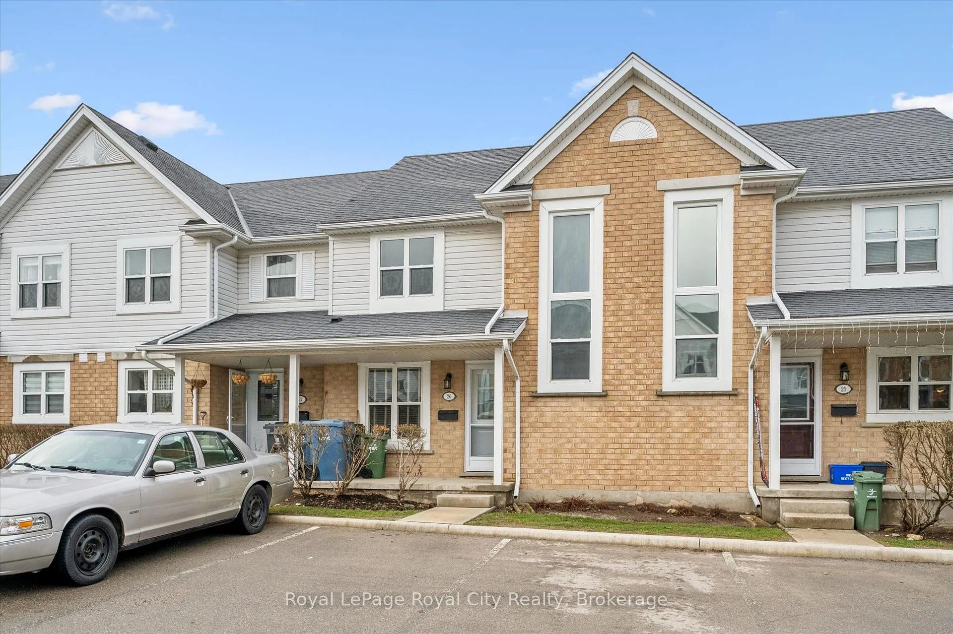 Photo 1 of Unit 26, 426 Grange Road, Guelph, Grange Road — HOMEH