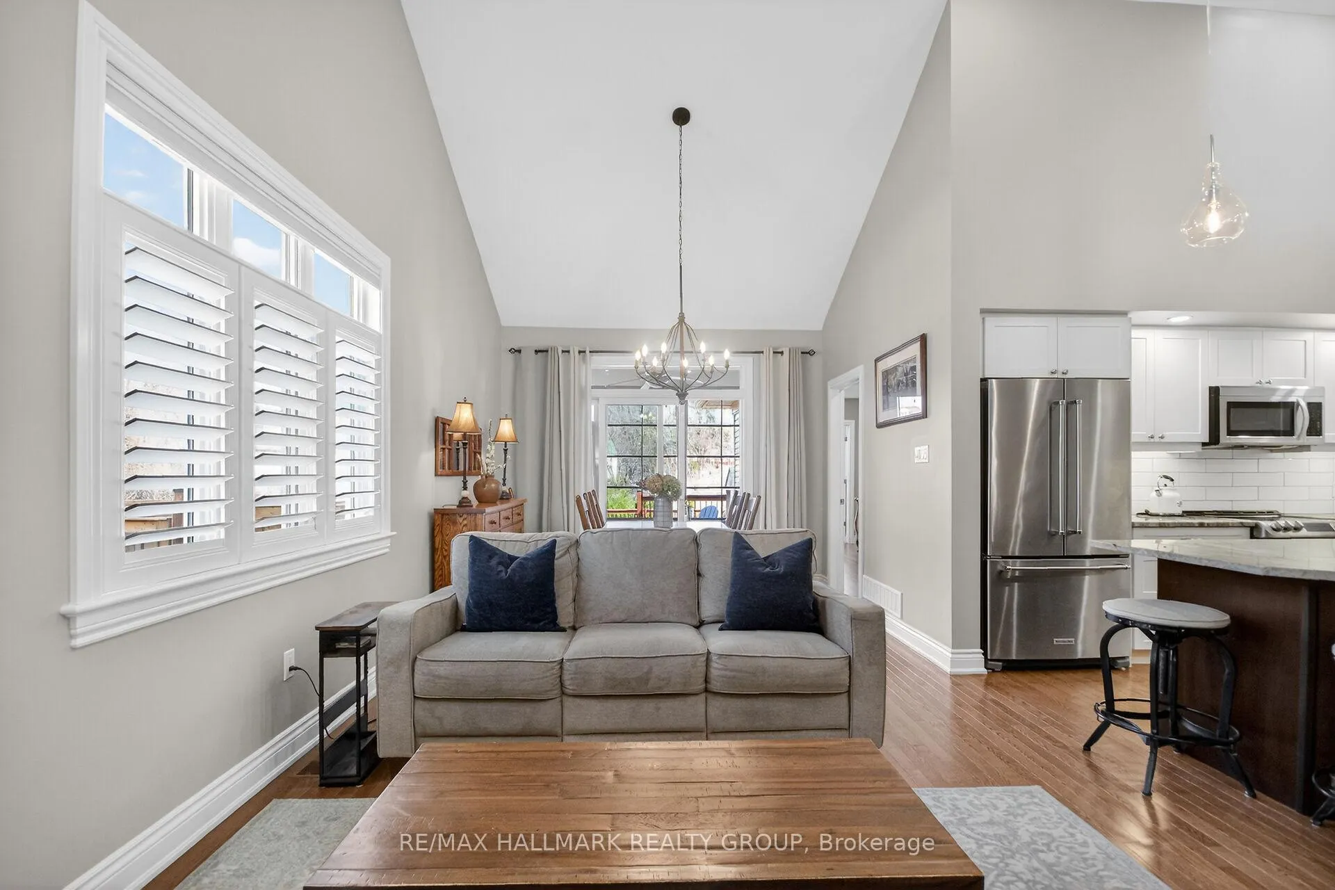 Photo 15 of 131 Rivington Street, Ottawa, Carp — HOMEH