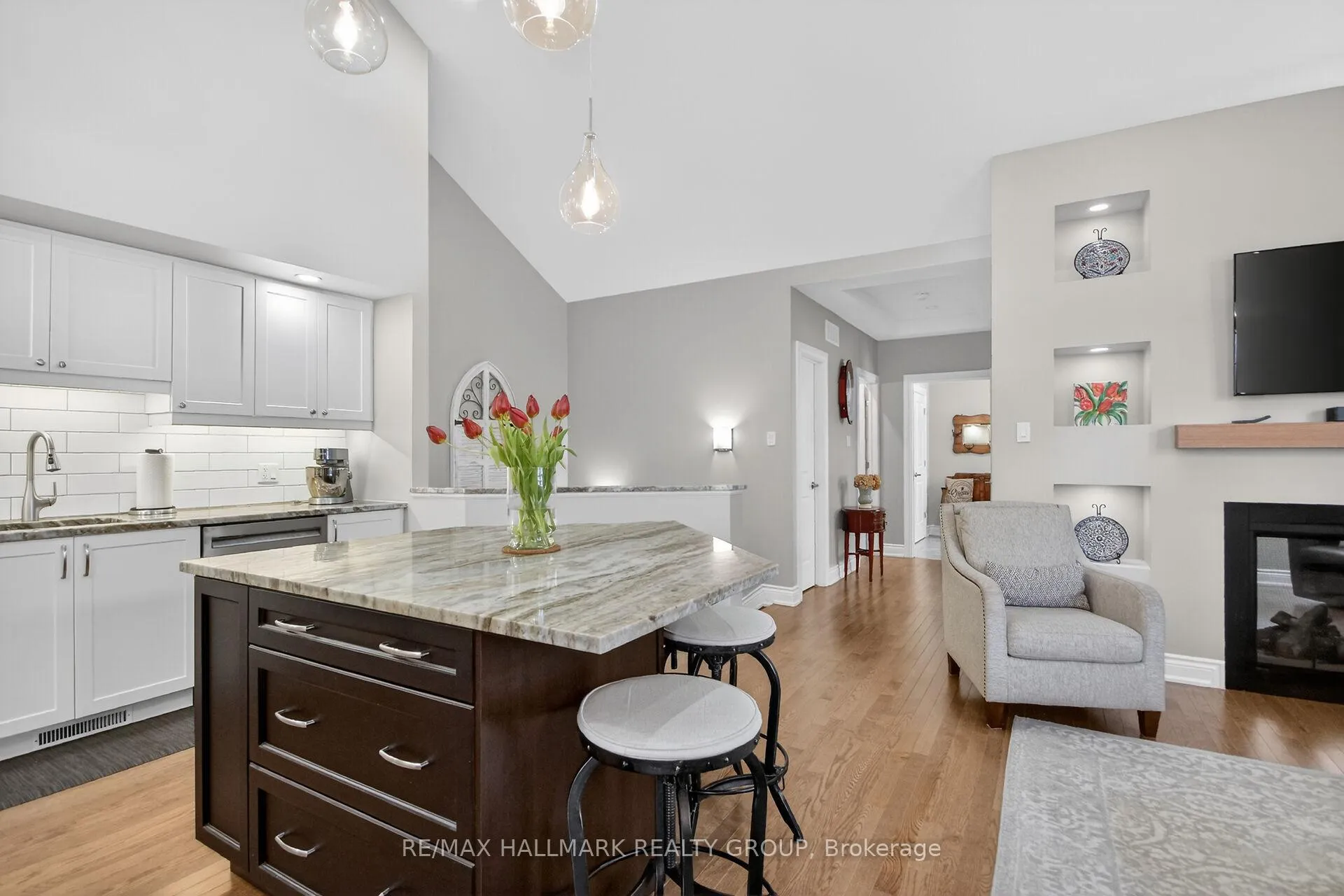 Photo 21 of 131 Rivington Street, Ottawa, Carp — HOMEH