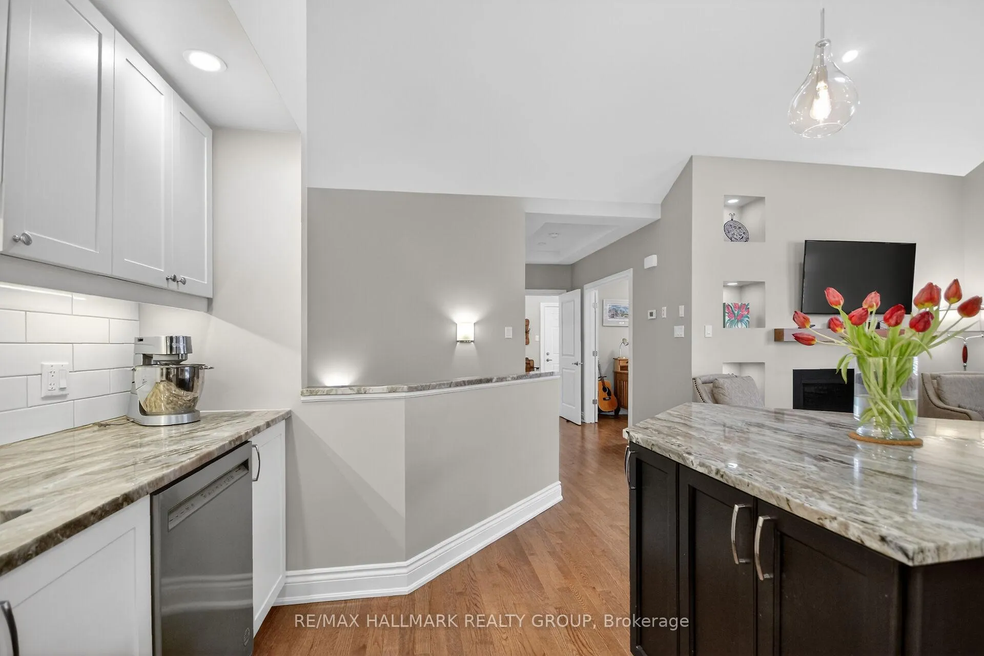 Photo 23 of 131 Rivington Street, Ottawa, Carp — HOMEH