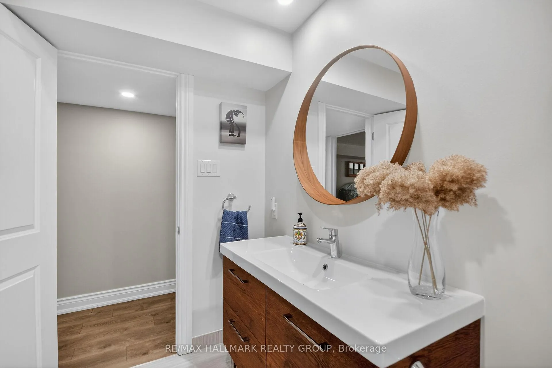 Photo 41 of 131 Rivington Street, Ottawa, Carp — HOMEH