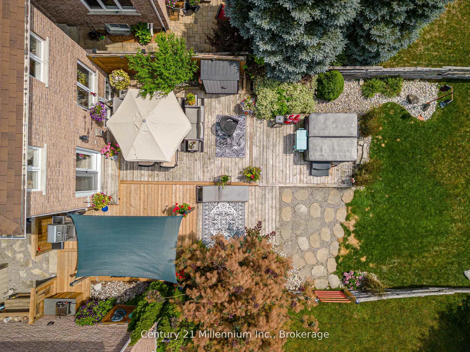 Photo 4 of 14 Thomas Drive, Collingwood — HOMEH