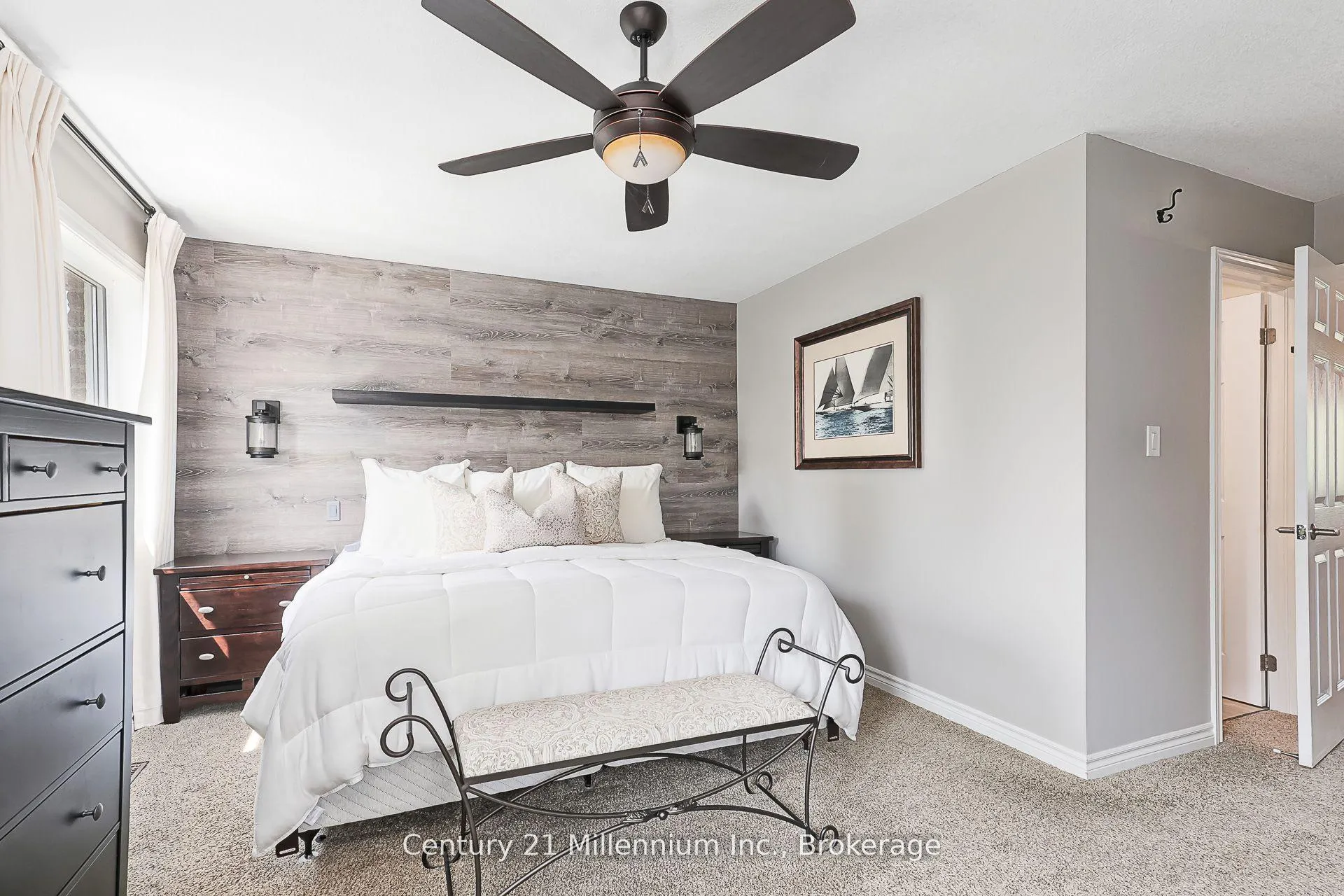 Photo 22 of 14 Thomas Drive, Collingwood — HOMEH