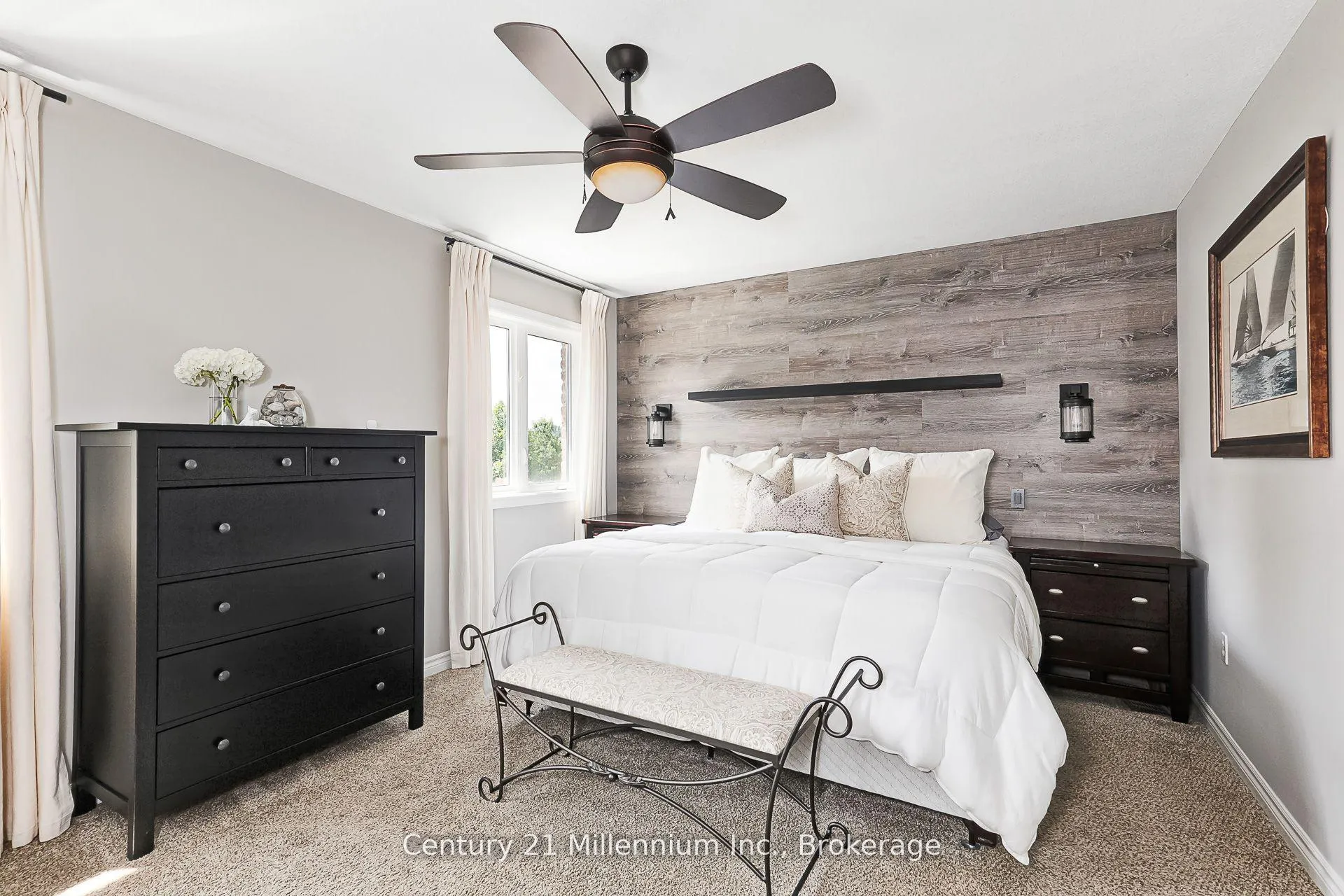 Photo 23 of 14 Thomas Drive, Collingwood — HOMEH