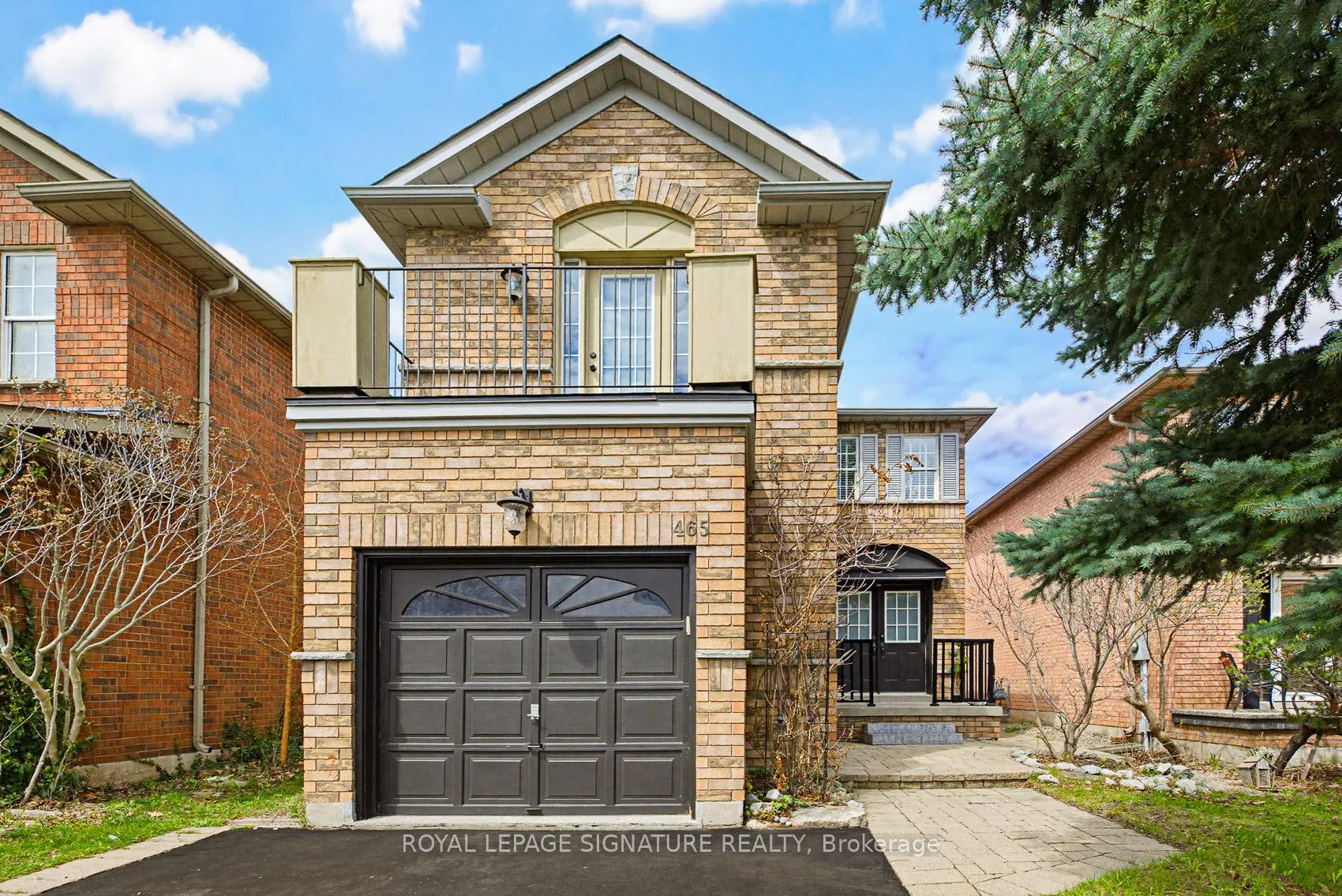 Photo 2 of 465 Pondview Place, Oakville, Wedgewood Creek — HOMEH