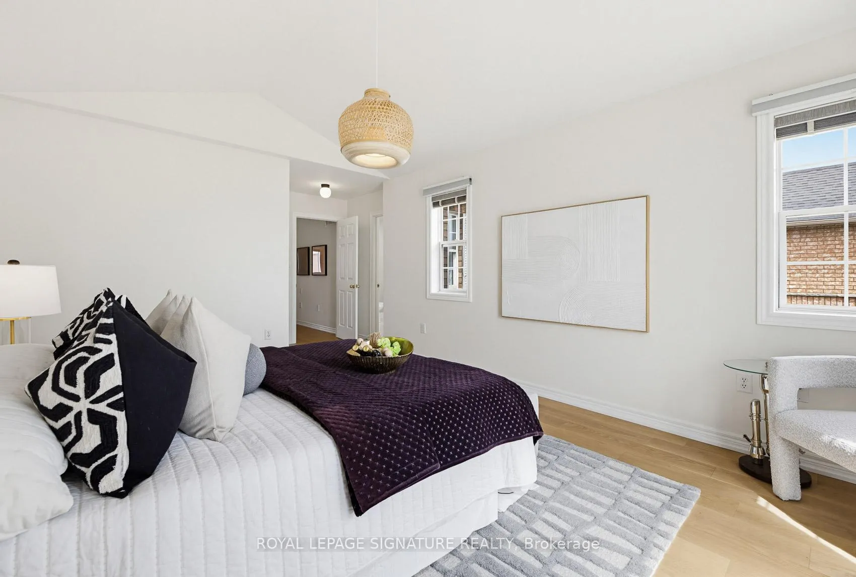 Photo 26 of 465 Pondview Place, Oakville, Wedgewood Creek — HOMEH