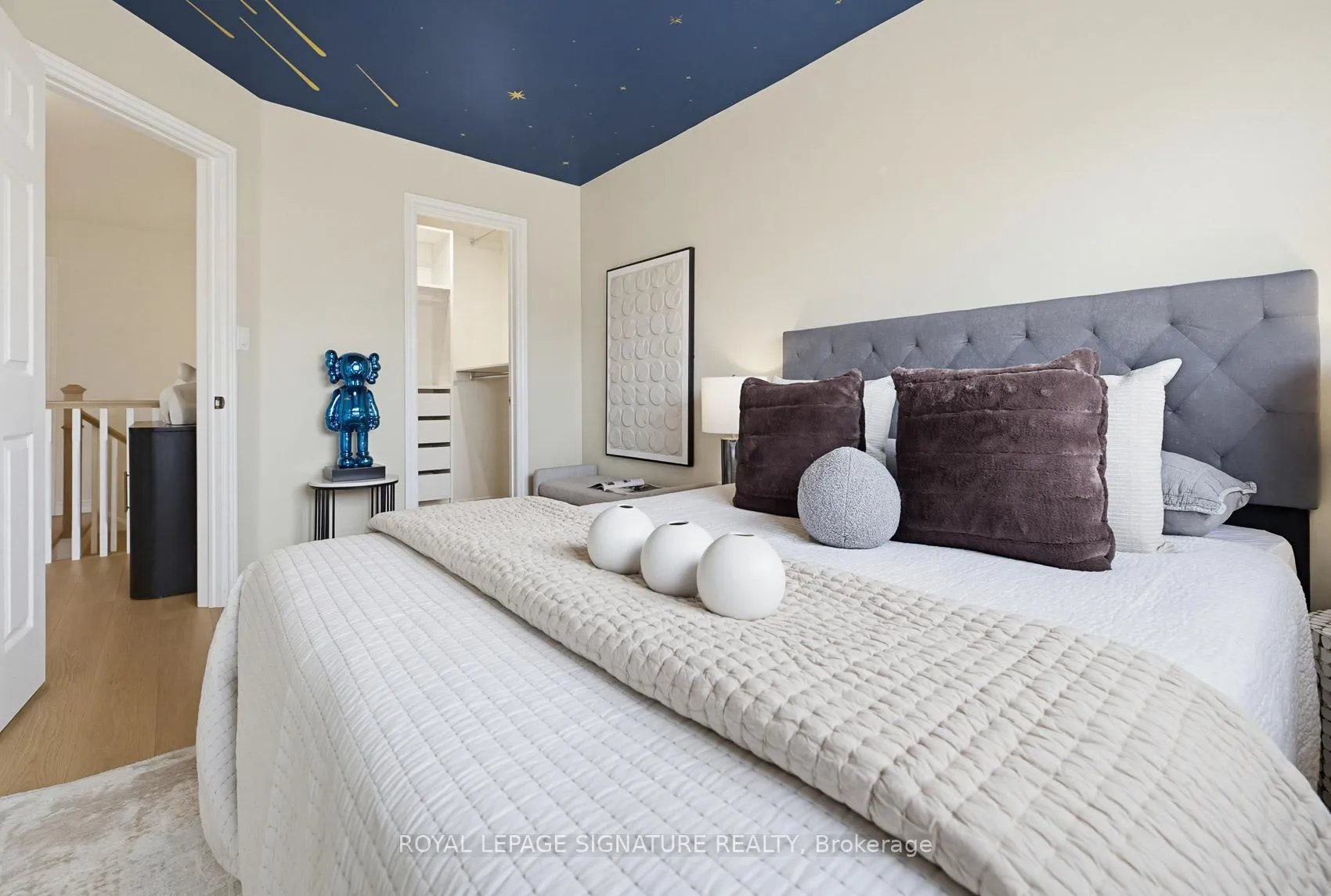 Photo 36 of 465 Pondview Place, Oakville, Wedgewood Creek — HOMEH