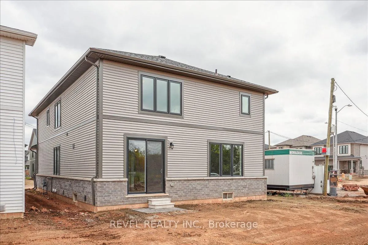 Photo 38 of 120 Starfire Crescent, Hamilton, Fruitland — HOMEH