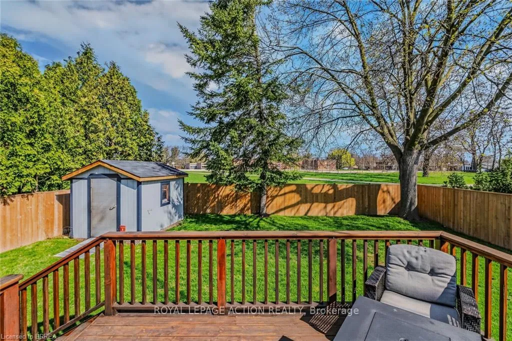 Photo 12 of 27 Allanton Boulevard, Brantford — HOMEH
