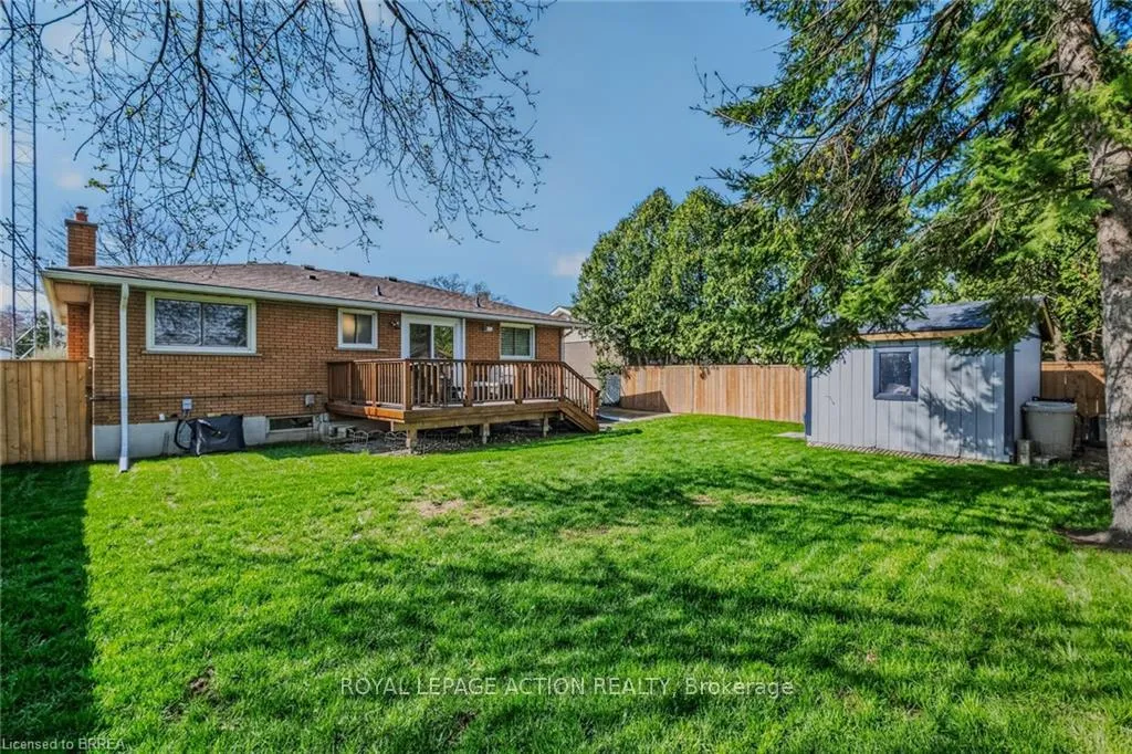 Photo 13 of 27 Allanton Boulevard, Brantford — HOMEH