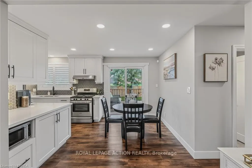 Photo 20 of 27 Allanton Boulevard, Brantford — HOMEH