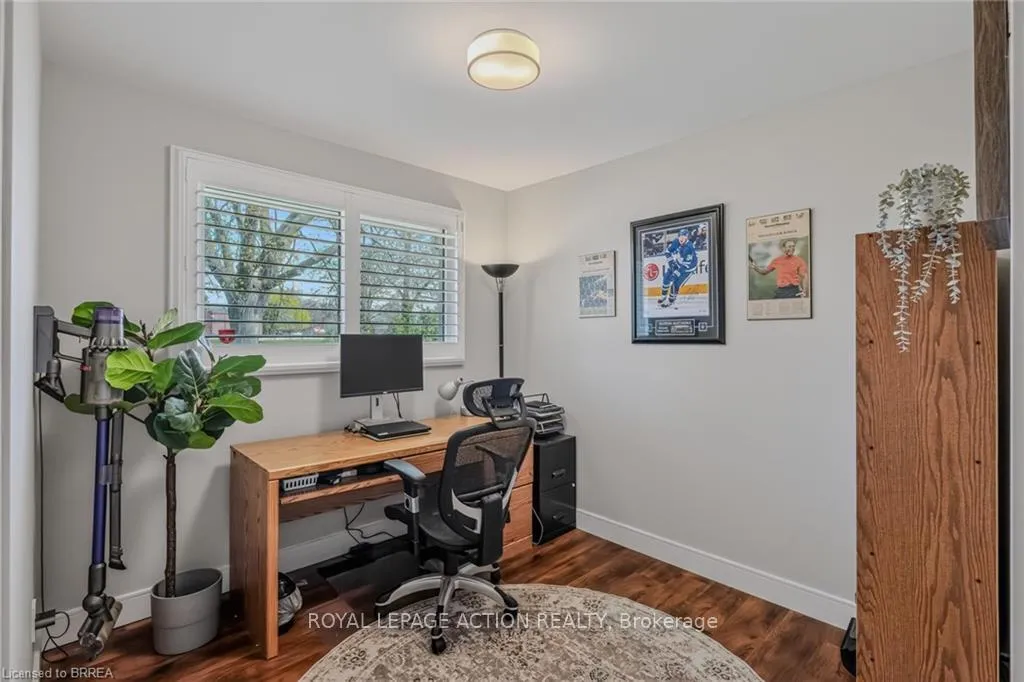 Photo 32 of 27 Allanton Boulevard, Brantford — HOMEH