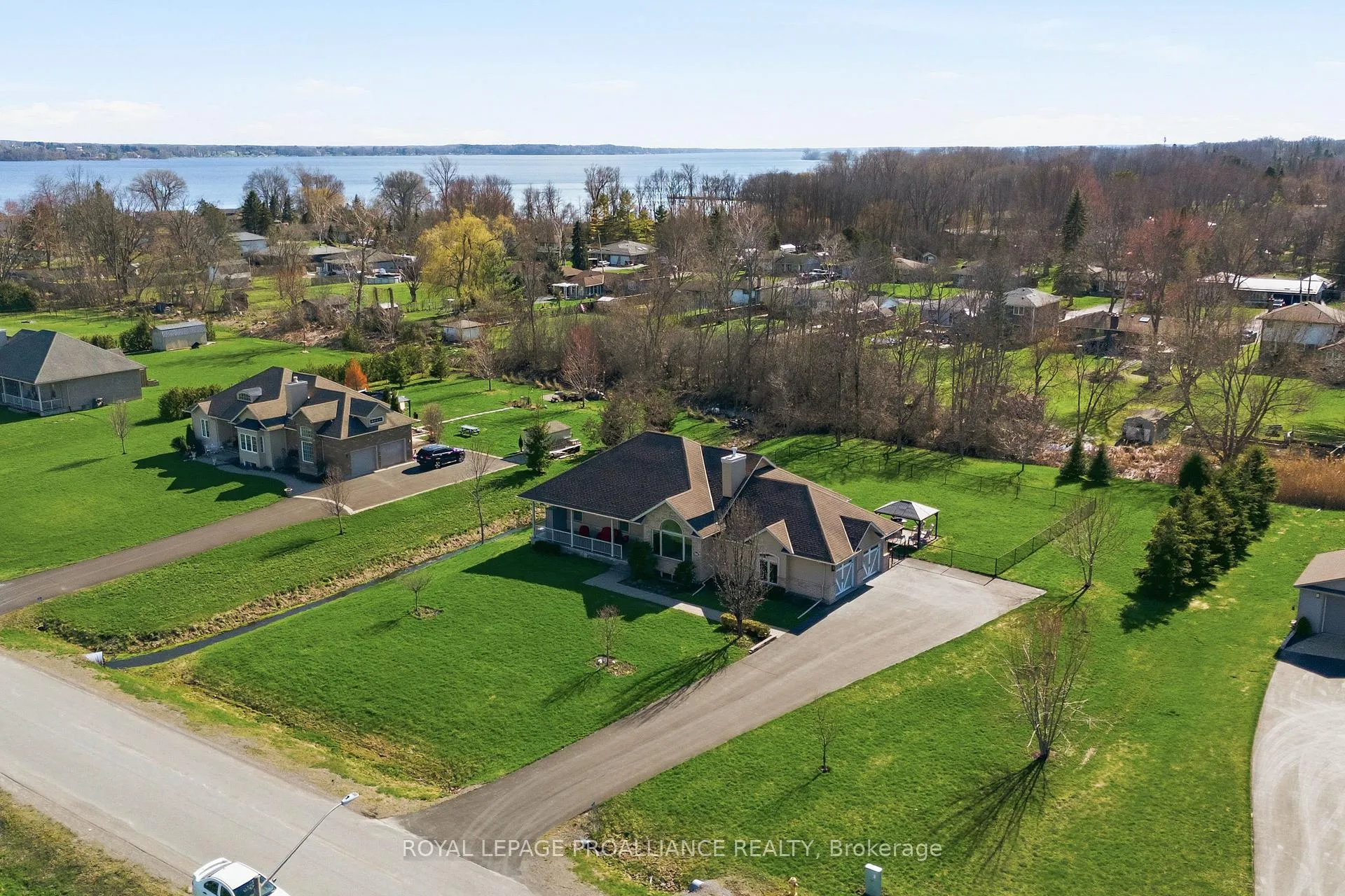 Photo 2 of 4 Bayswater Road, Quinte West, Sidney Ward — HOMEH