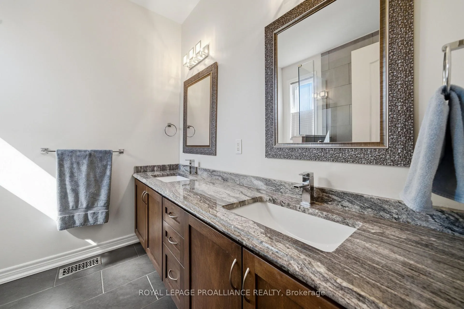 Photo 22 of 4 Bayswater Road, Quinte West, Sidney Ward — HOMEH