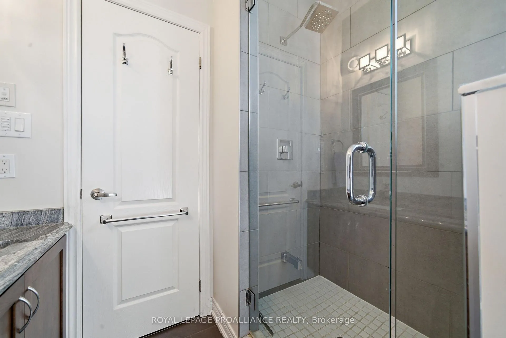 Photo 23 of 4 Bayswater Road, Quinte West, Sidney Ward — HOMEH