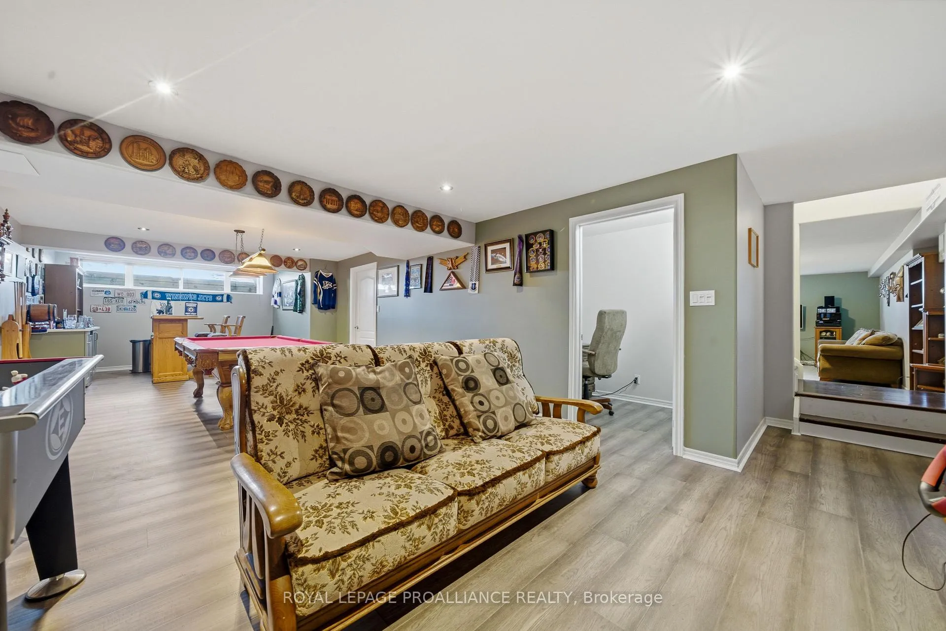 Photo 31 of 4 Bayswater Road, Quinte West, Sidney Ward — HOMEH