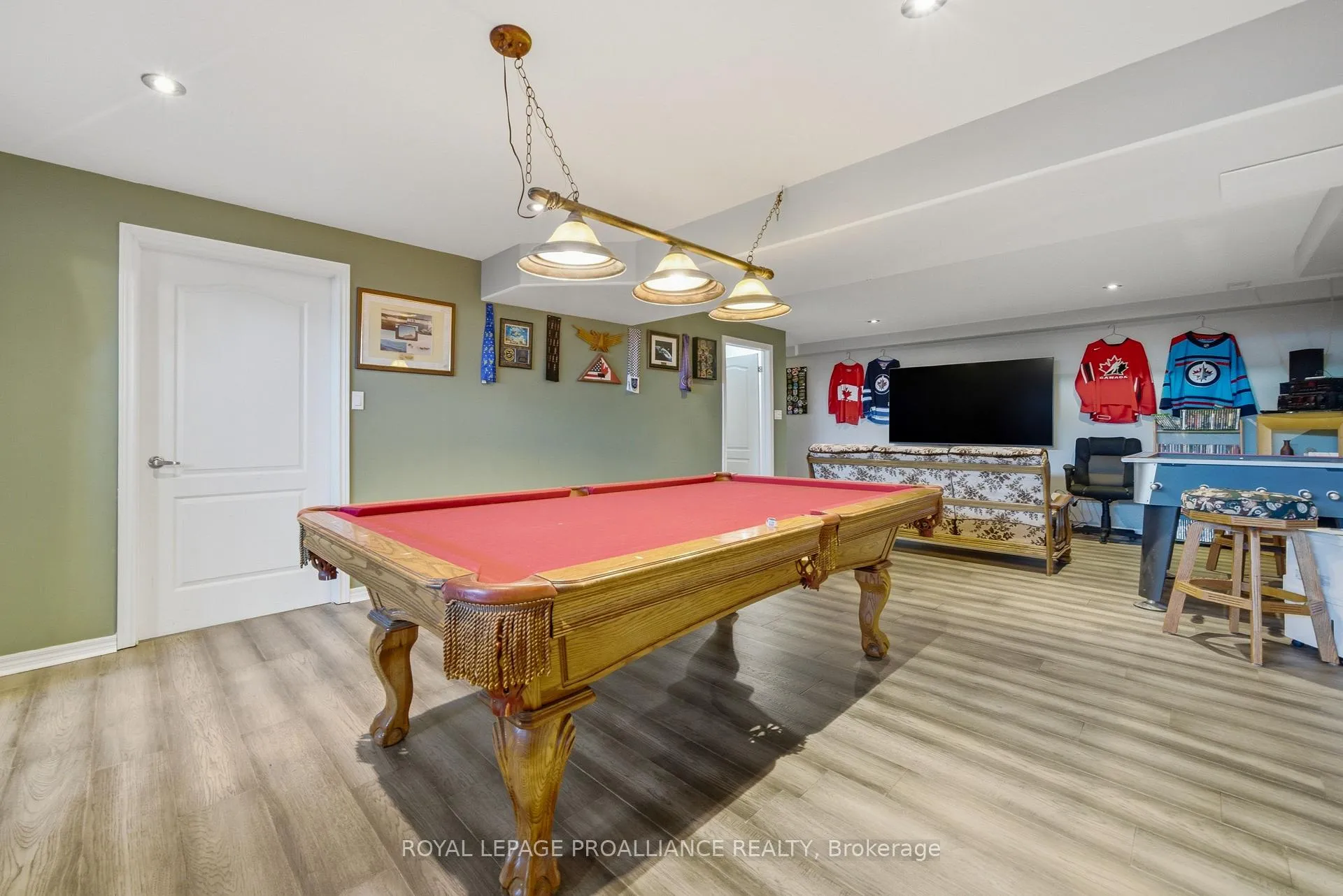 Photo 34 of 4 Bayswater Road, Quinte West, Sidney Ward — HOMEH