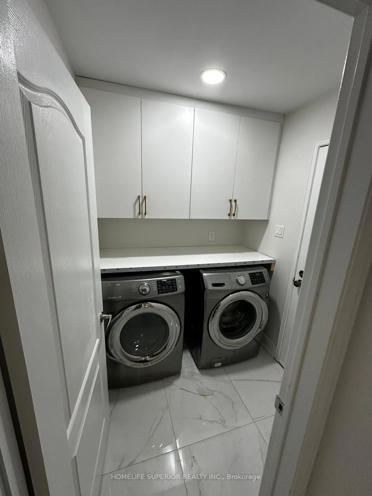 Photo 20 of 9 Nuttall Street, Brampton, Westgate — HOMEH