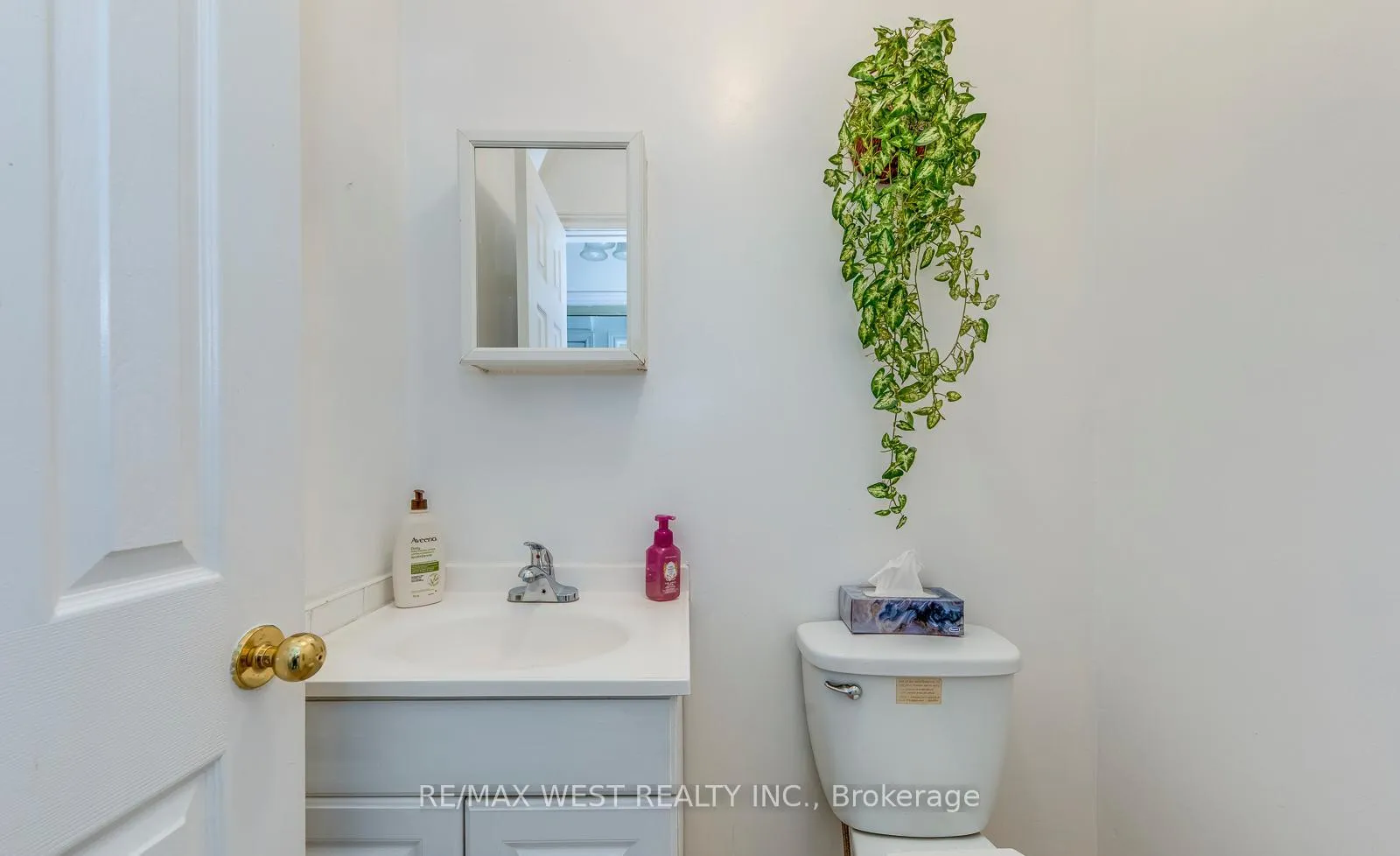 Photo 23 of 43 Flamingo Crescent, Brampton, Southgate — HOMEH