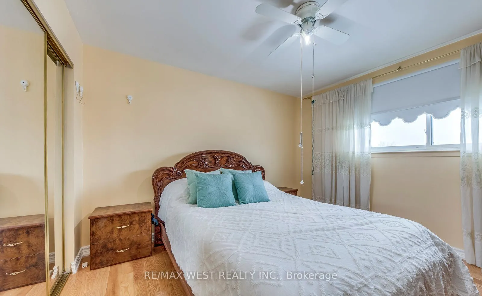 Photo 24 of 43 Flamingo Crescent, Brampton, Southgate — HOMEH