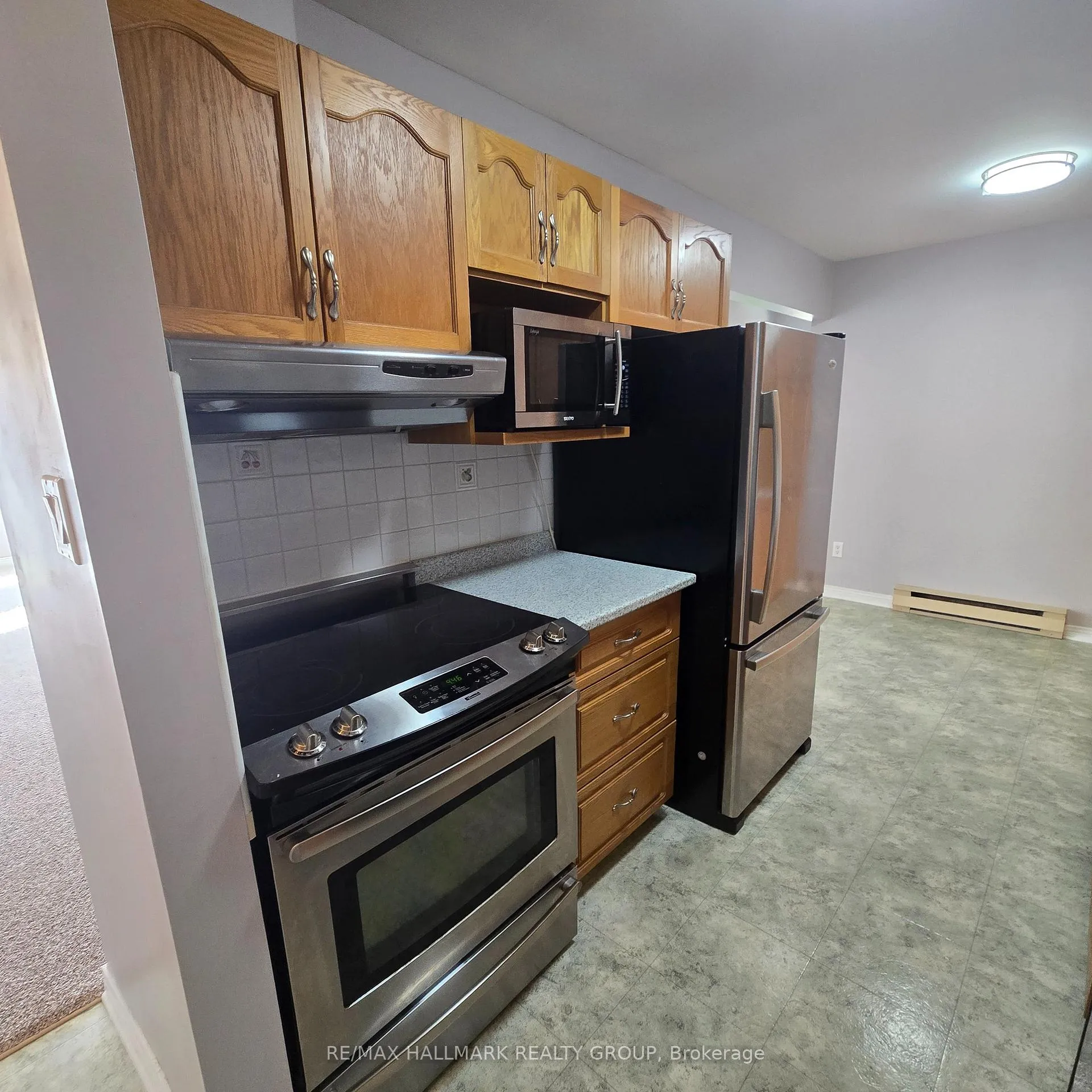 Photo 10 of Unit 1B, 89 edey Street W, Arnprior — HOMEH