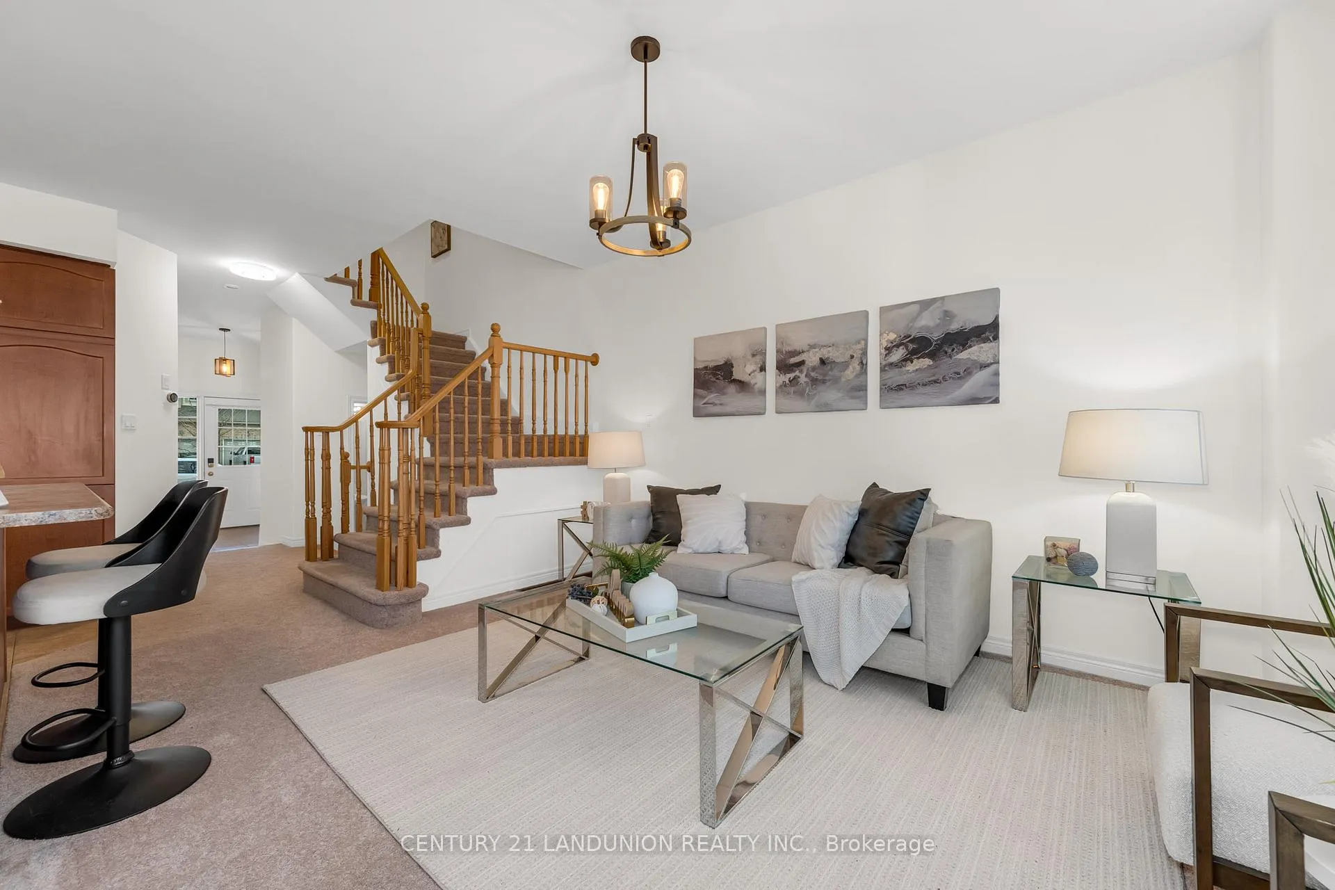 Photo 12 of 19 Chloe Street, St. Catharines, E. Chester — HOMEH