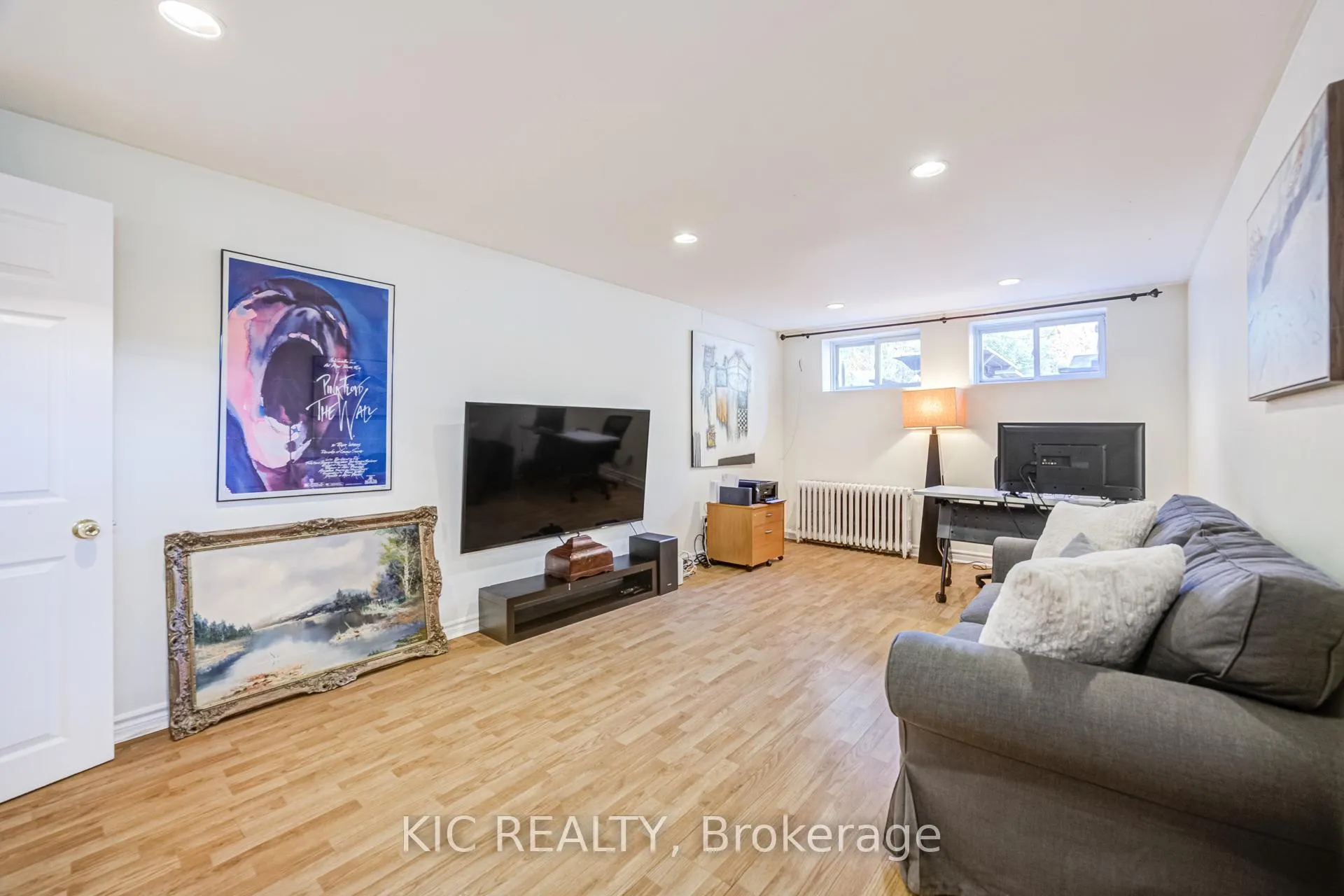 Photo 30 of 58 Coe Hill Drive, Toronto, High Park-Swansea — HOMEH