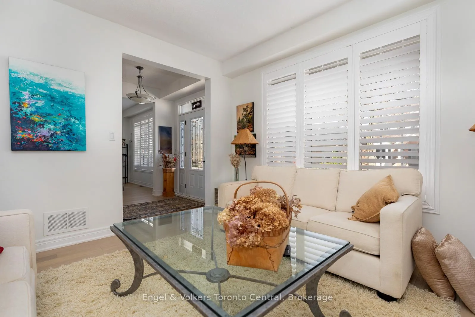 Photo 9 of 33 Callary Crescent, Collingwood — HOMEH