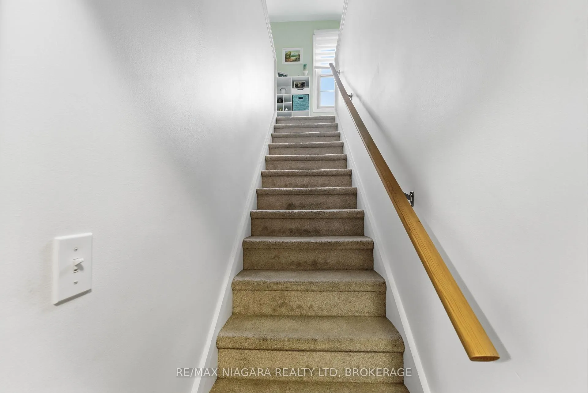 Photo 17 of 6950 Leeming Street, Niagara Falls, Hospital — HOMEH