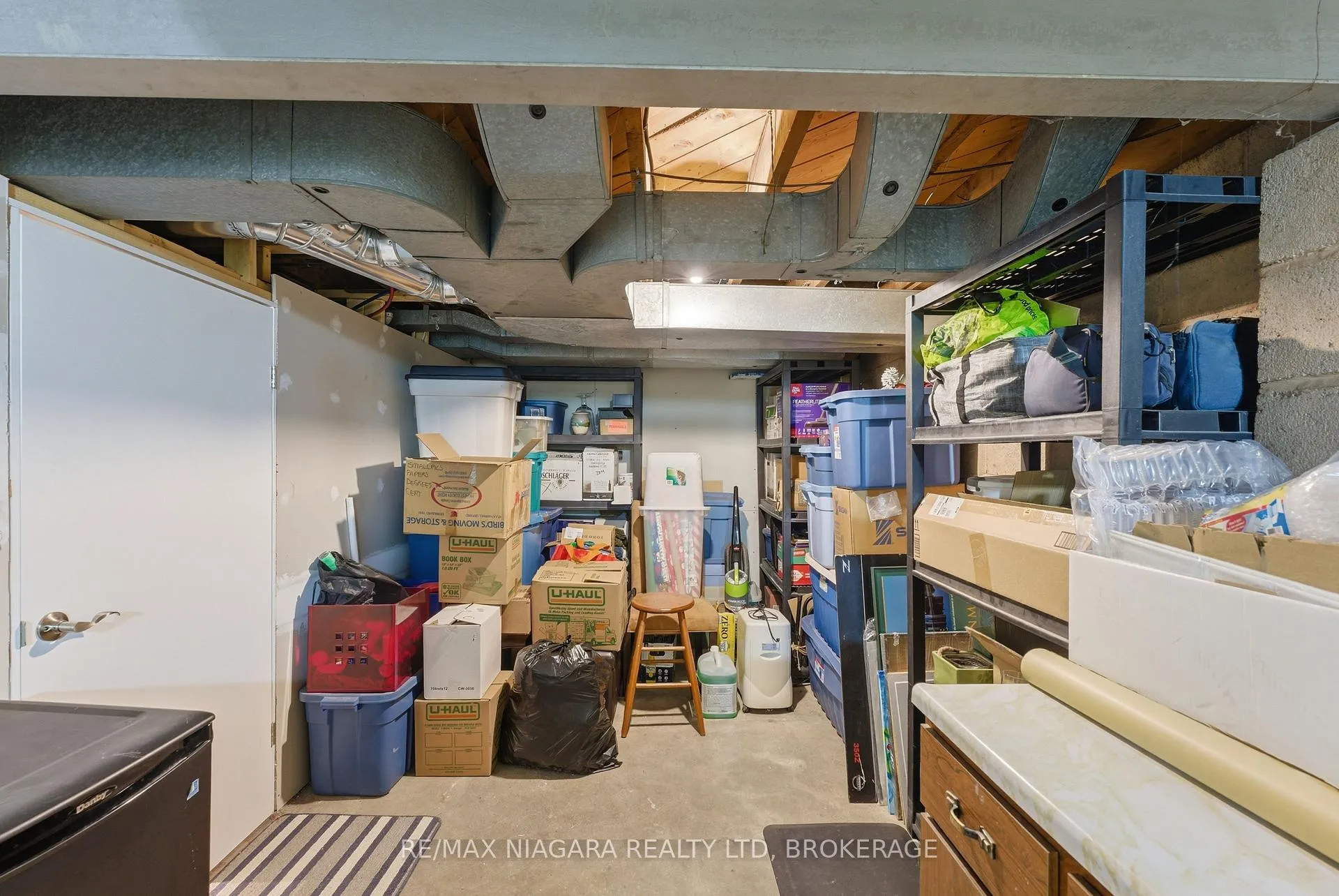 Photo 28 of 6950 Leeming Street, Niagara Falls, Hospital — HOMEH