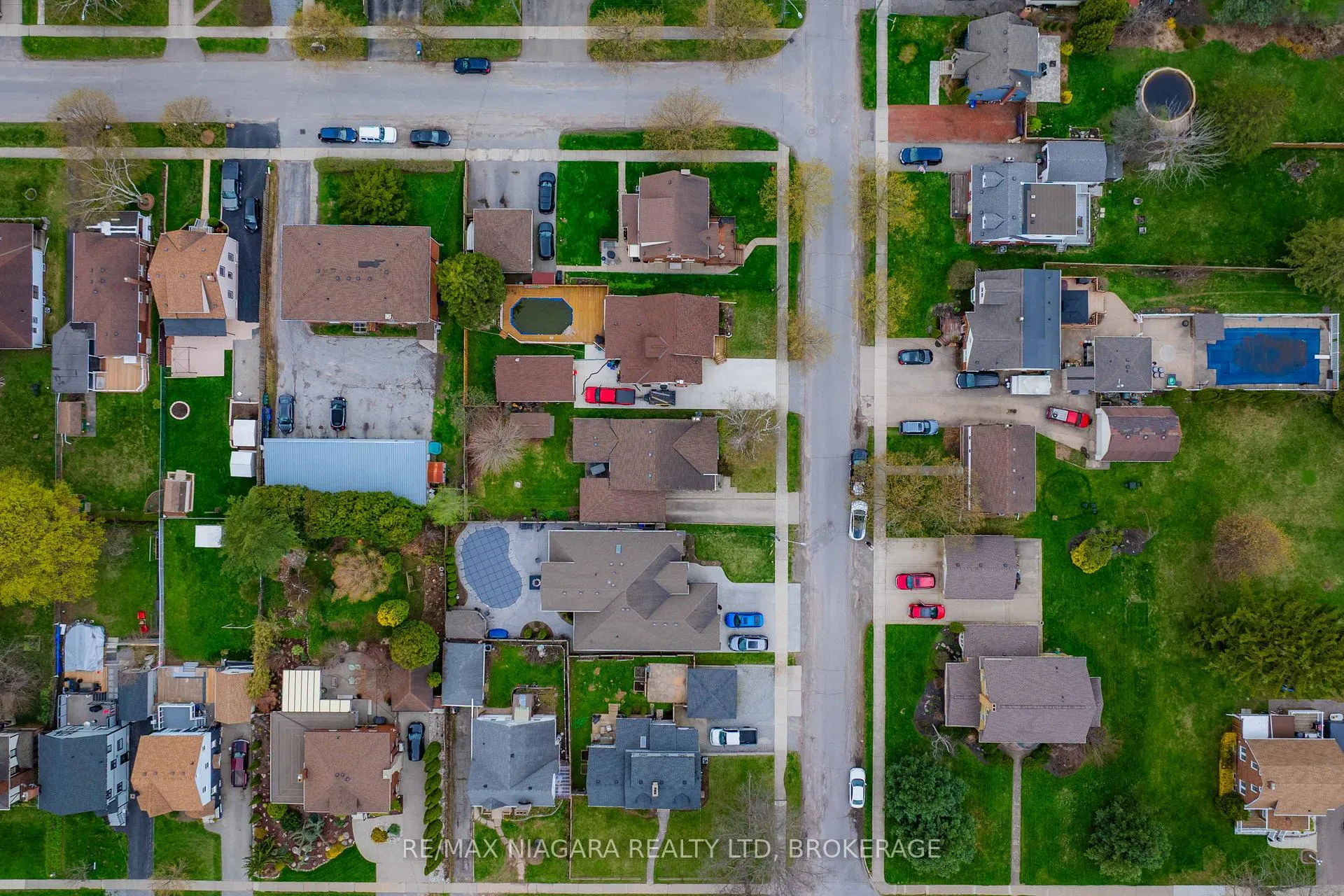 Photo 33 of 6950 Leeming Street, Niagara Falls, Hospital — HOMEH