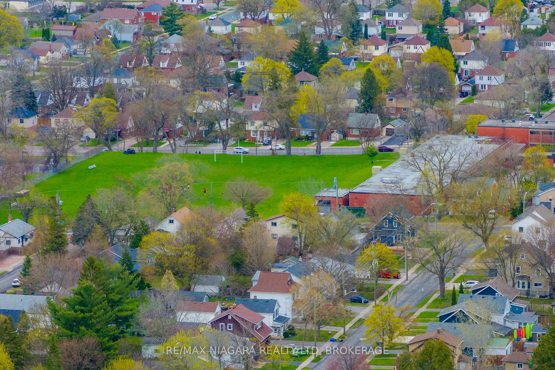 Photo 38 of 6950 Leeming Street, Niagara Falls, Hospital — HOMEH
