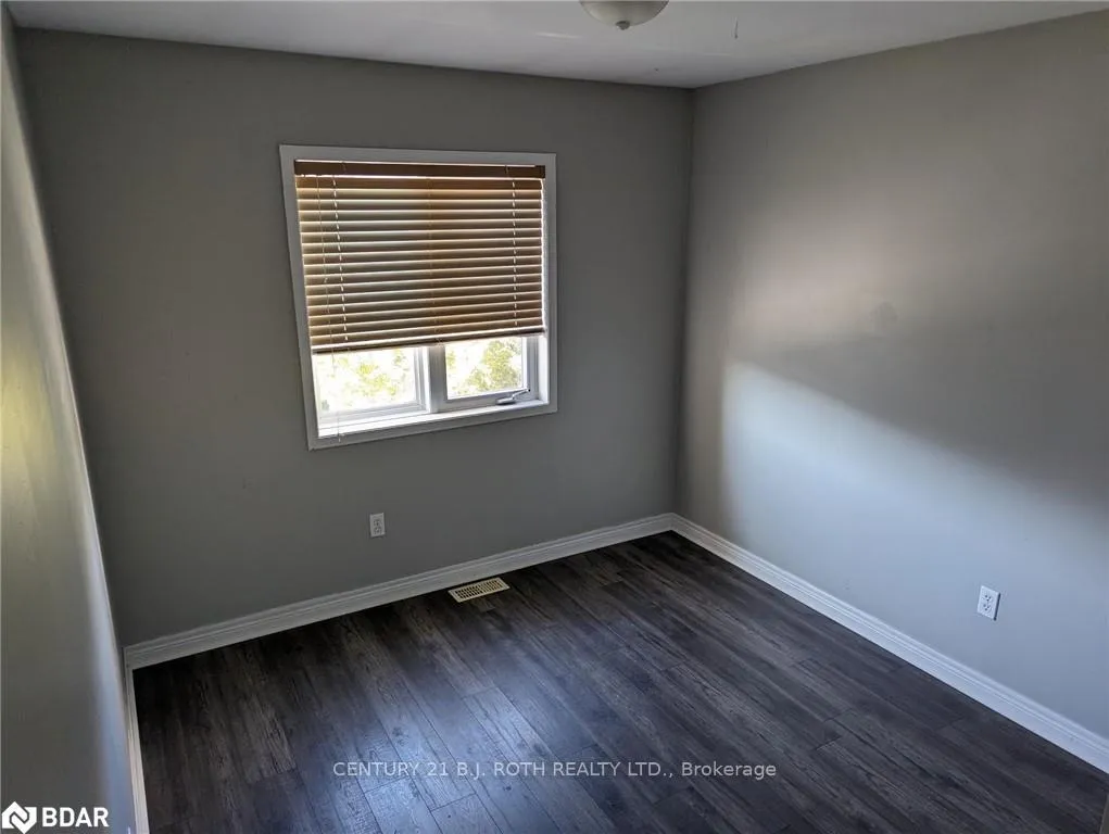 Photo 16 of Unit 15, 800 West Ridge Boulevard, Orillia — HOMEH