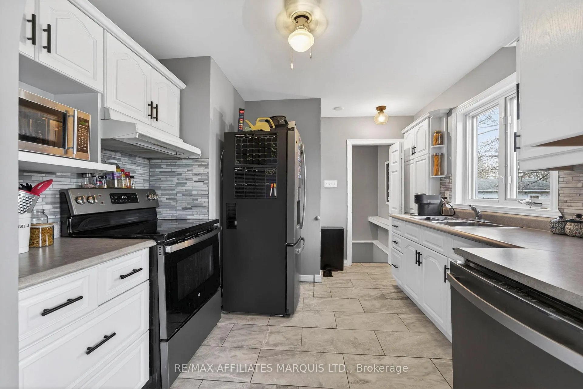 Photo 8 of 11 Gray Avenue, South Stormont, Long Sault — HOMEH