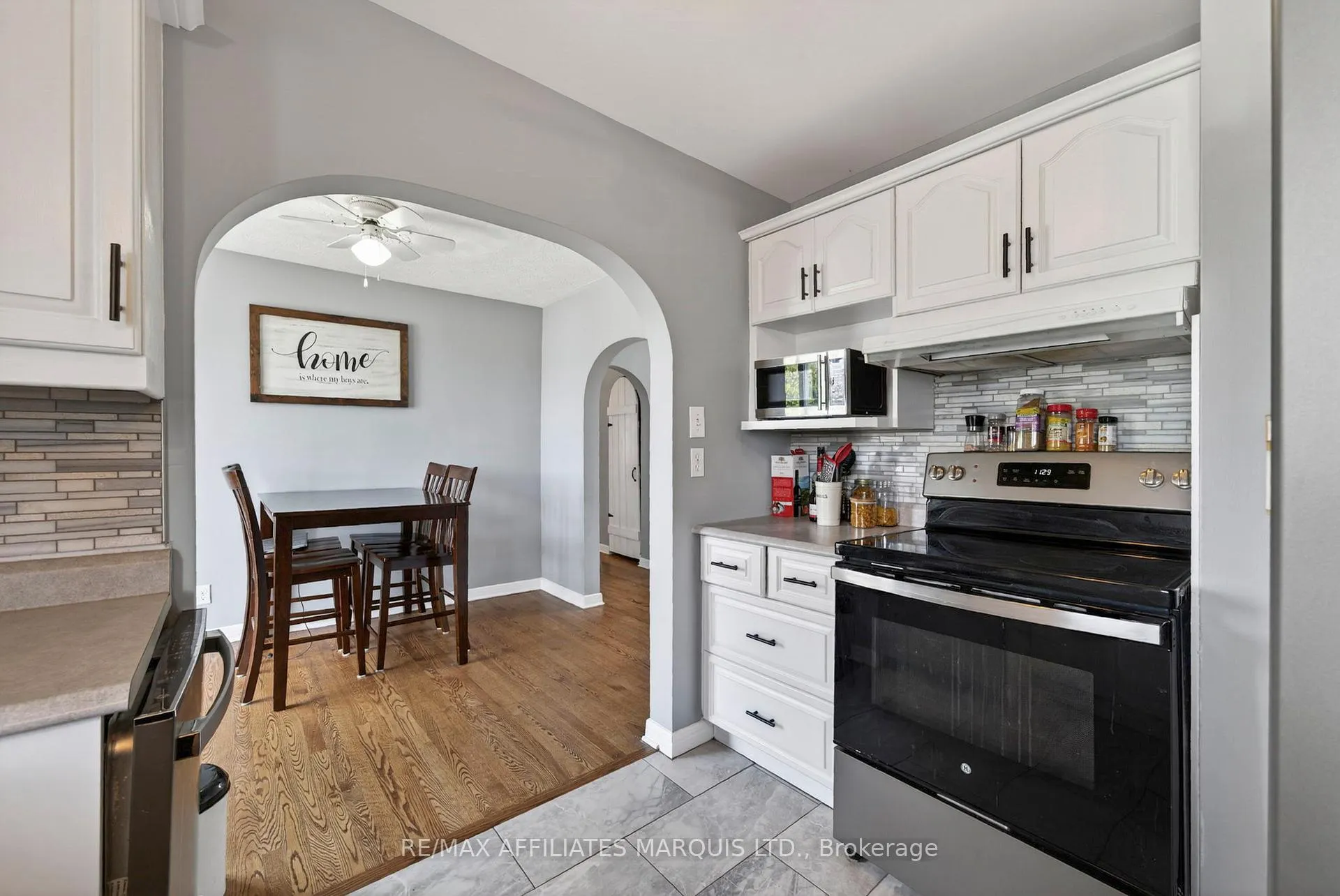 Photo 10 of 11 Gray Avenue, South Stormont, Long Sault — HOMEH