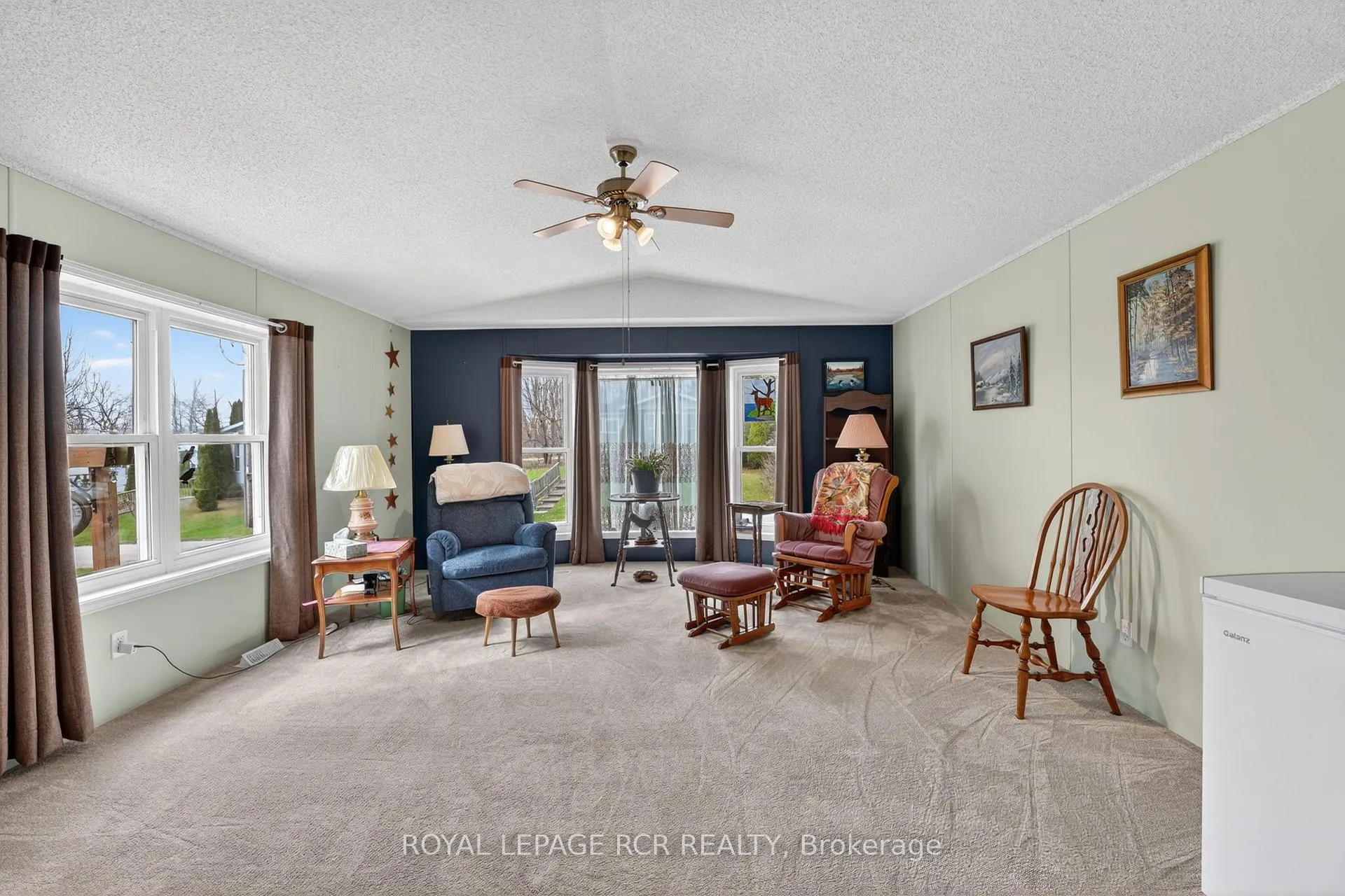 Photo 7 of 34 Jane Street, Oro-Medonte, Rural Oro-Medonte — HOMEH