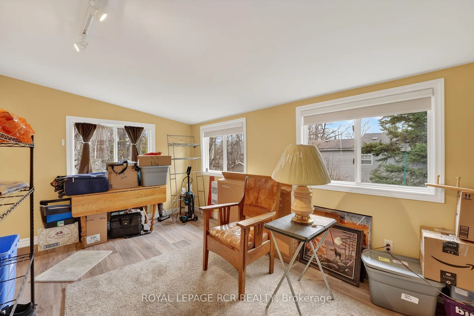 Photo 26 of 34 Jane Street, Oro-Medonte, Rural Oro-Medonte — HOMEH