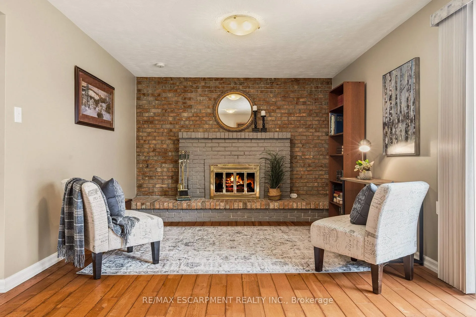 Photo 29 of 263 Guildwood Drive, Hamilton, Gurnett — HOMEH