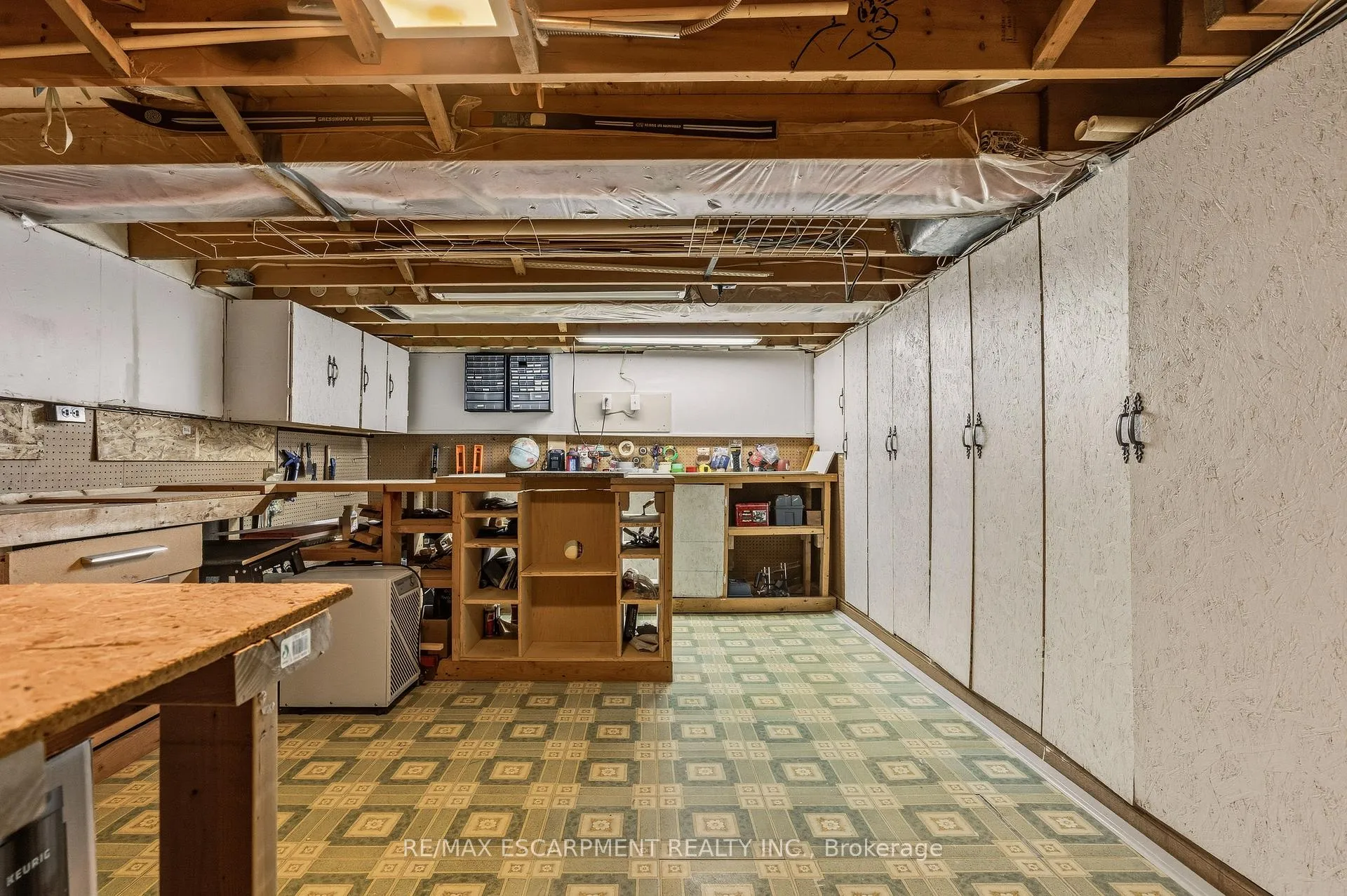 Photo 41 of 263 Guildwood Drive, Hamilton, Gurnett — HOMEH