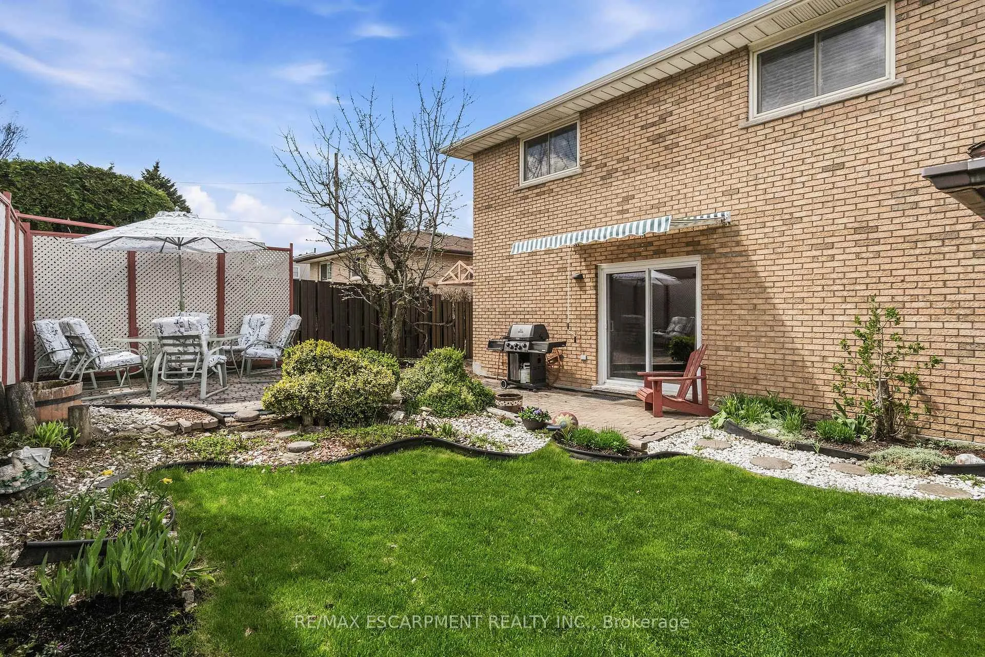 Photo 45 of 263 Guildwood Drive, Hamilton, Gurnett — HOMEH