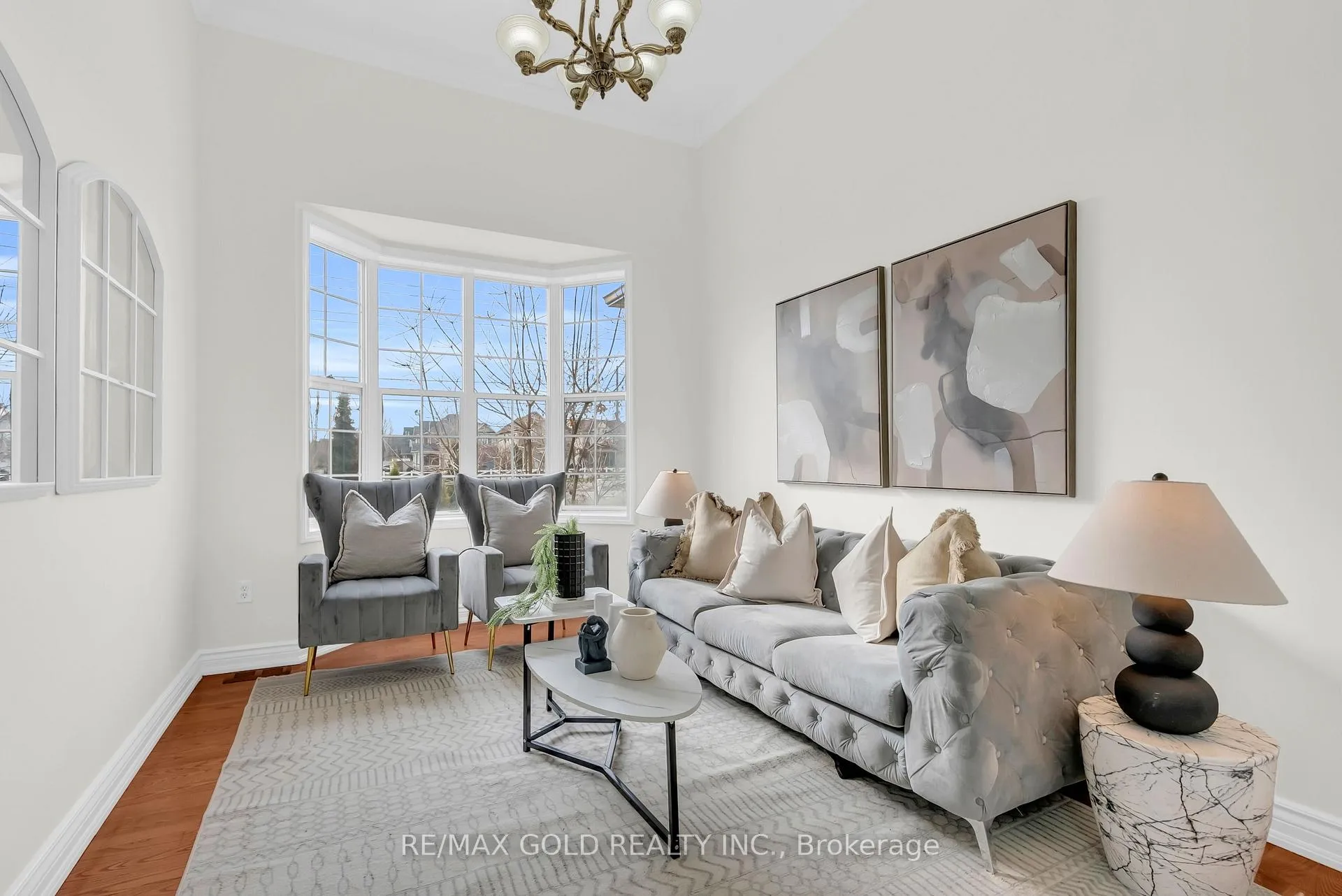 Photo 7 of 1645 Gowling Terrace, Milton, Clarke — HOMEH