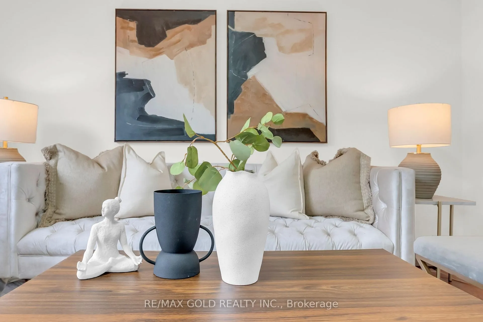 Photo 13 of 1645 Gowling Terrace, Milton, Clarke — HOMEH