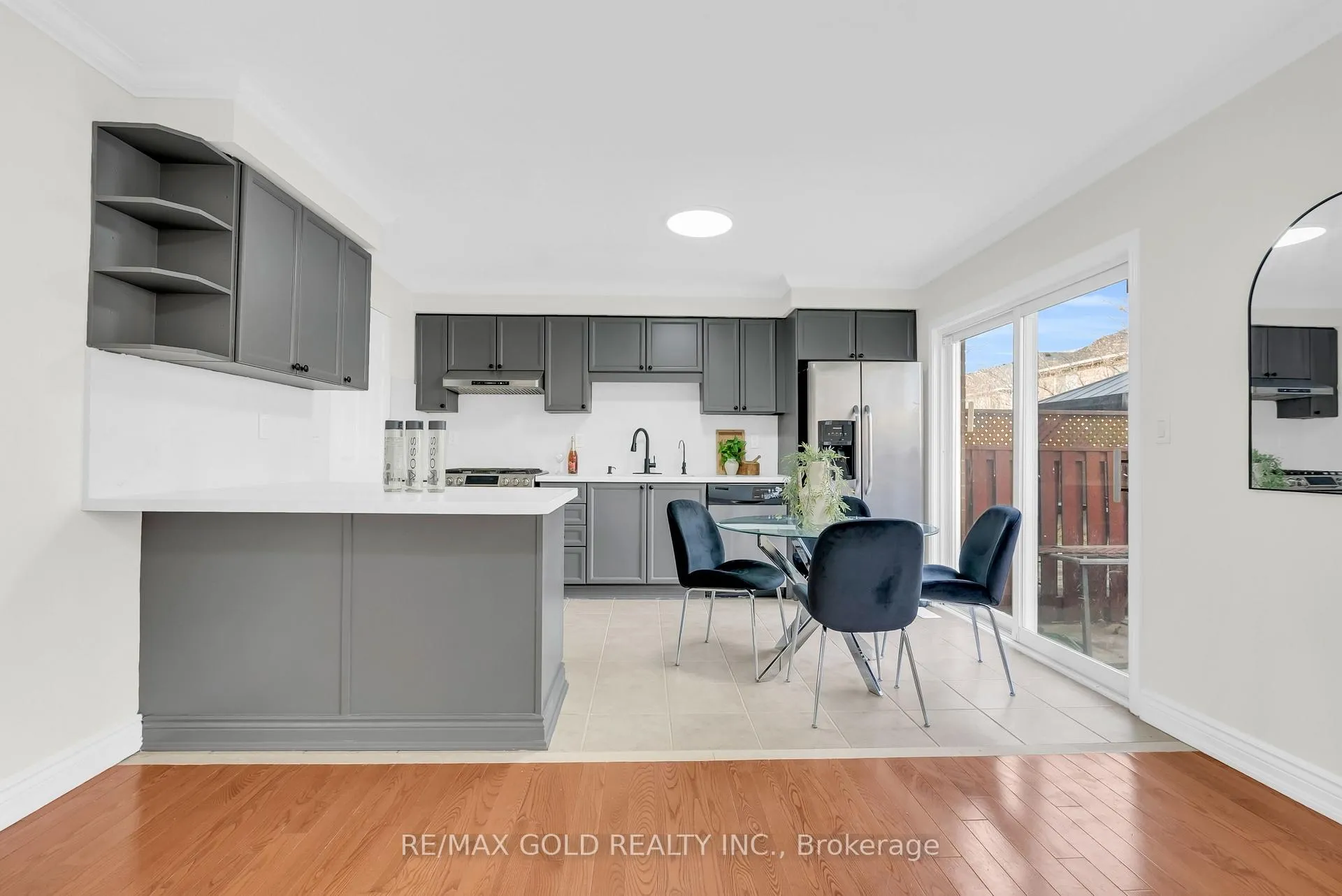 Photo 15 of 1645 Gowling Terrace, Milton, Clarke — HOMEH