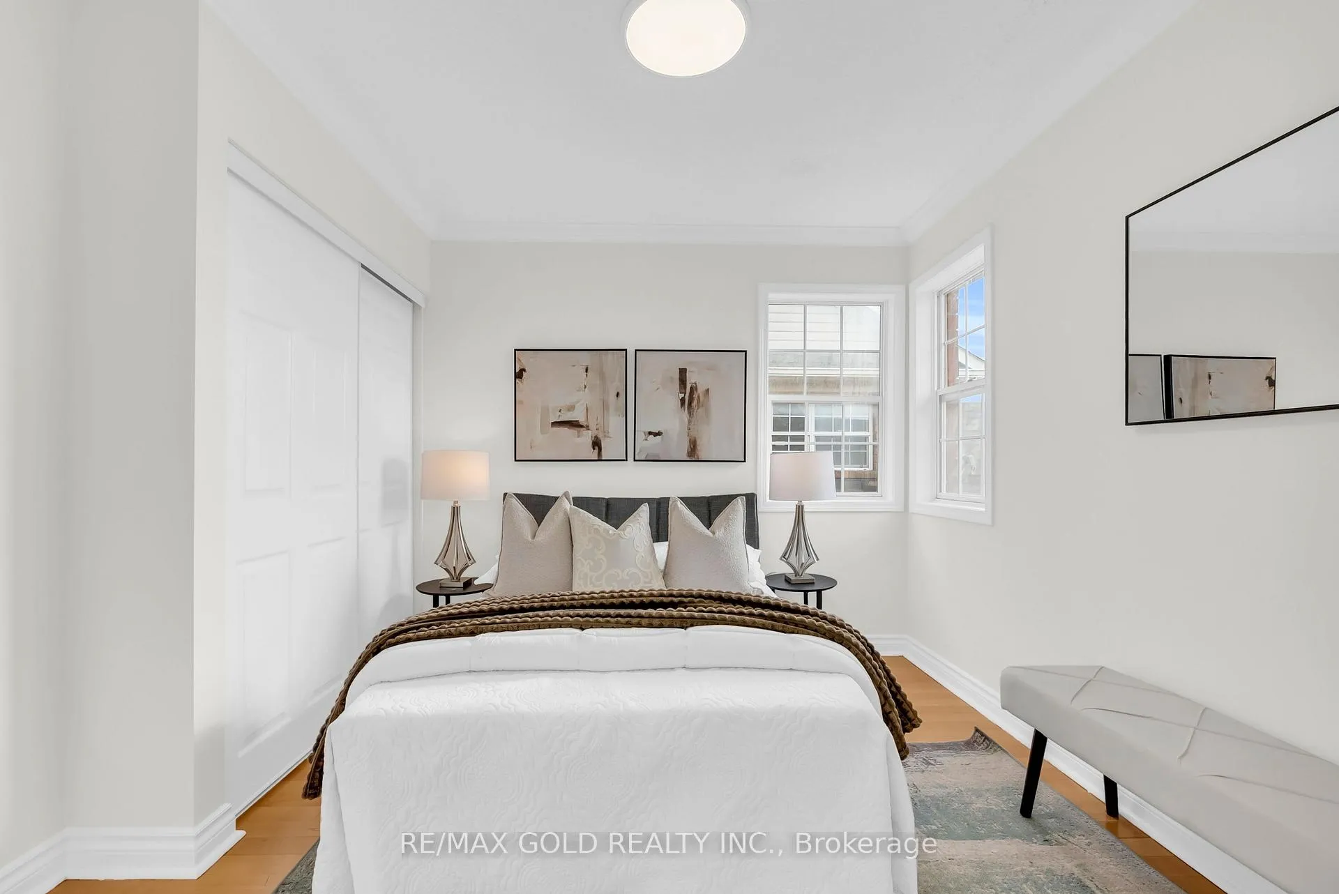 Photo 32 of 1645 Gowling Terrace, Milton, Clarke — HOMEH