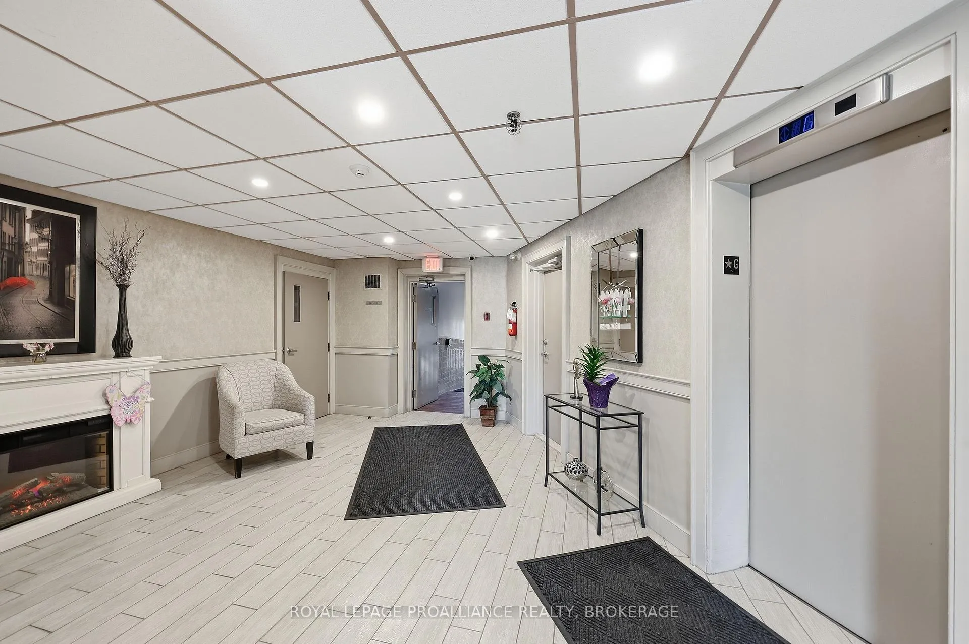 Photo 9 of Unit 214, 358 Queen Mary Road, Kingston, West of Sir John A. Blvd — HOMEH